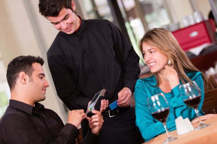 Who Should Pay For A First Date? Her Or Him? The Votes Are In!